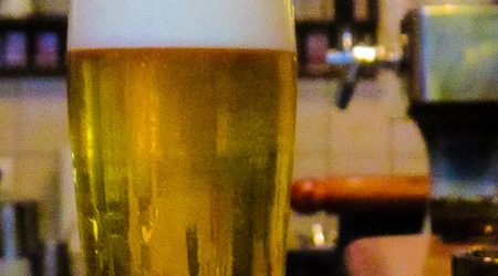 Das LANGE Pub und Beisl mit Bier vom Fass