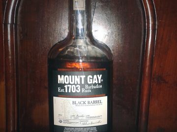 Rum im LANGE: Mount Gay Black Barrel. Foto: LANGE
